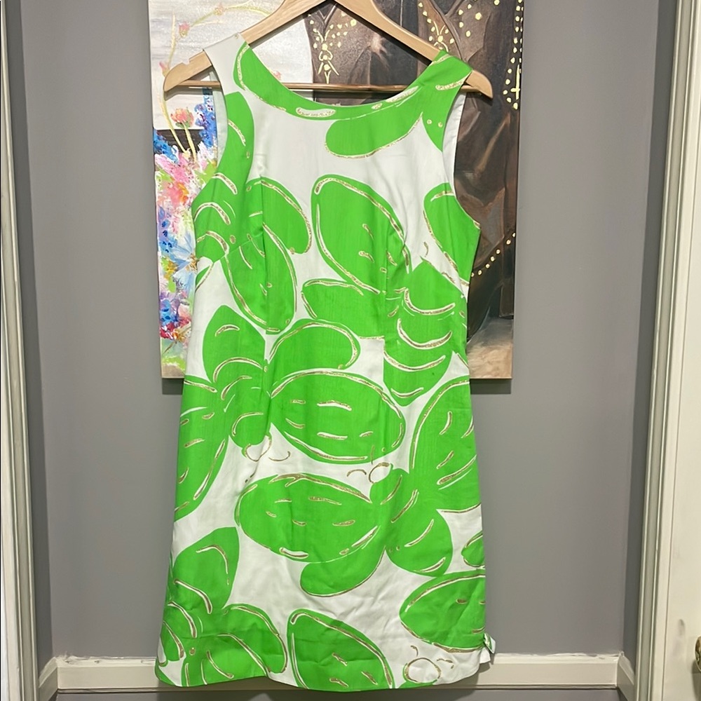 Lilly Pulitzer White and Green Bee 🐝 Dress
